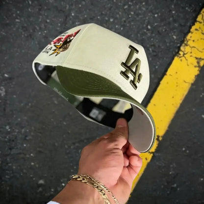 Premium MLB Baseball Fitted Caps - New York & Los Angeles, Flat Peak Design, Vibrant Colors for Streetwear and Sports Enthusiasts
