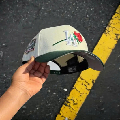 Premium MLB Baseball Fitted Caps - New York & Los Angeles, Flat Peak Design, Vibrant Colors for Streetwear and Sports Enthusiasts
