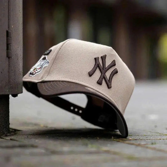 Premium MLB Baseball Fitted Caps - New York & Los Angeles, Flat Peak Design, Vibrant Colors for Streetwear and Sports Enthusiasts