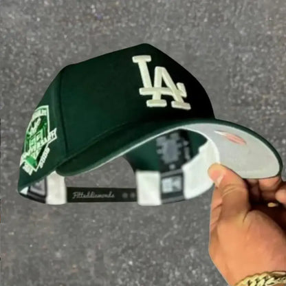 Premium MLB Baseball Fitted Caps - New York & Los Angeles, Flat Peak Design, Vibrant Colors for Streetwear and Sports Enthusiasts