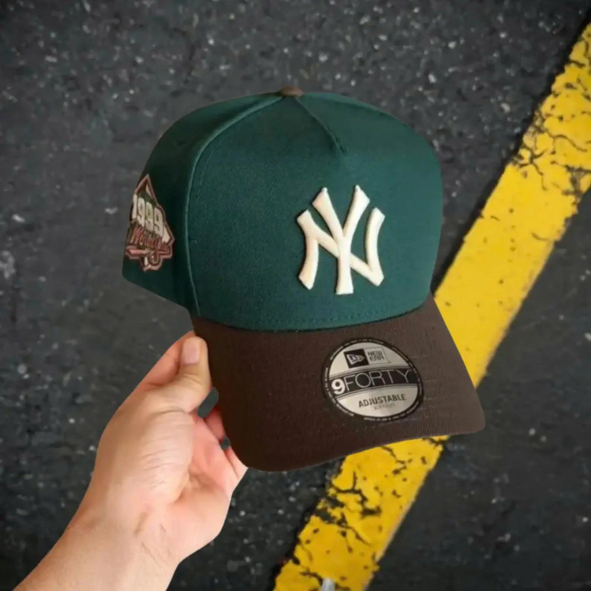 Premium MLB Baseball Fitted Caps - New York & Los Angeles, Flat Peak Design, Vibrant Colors for Streetwear and Sports Enthusiasts